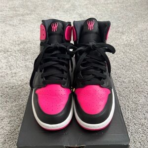 Air Jordan 1 Retro Pink and Black Serena’s